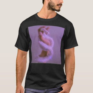 Camiseta Cobra Shiny Diamond em uma Mão