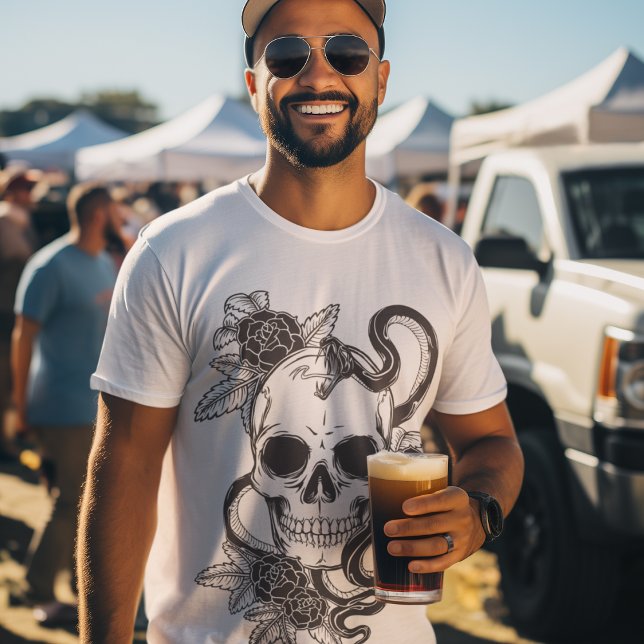 Camiseta Cobra Skull Black/White Graphic Art Style Mens (Criador carregado)