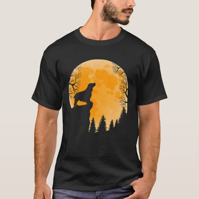 Camiseta Cocker Spaniel Comida No Cão Da Lua Do Halloween (Frente)