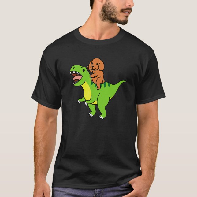 Camiseta Cocker Spaniel Montando Rex Dinossauro Cachorro (Frente)