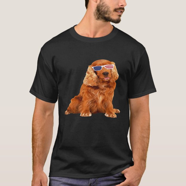 Camiseta Cocker Spaniel Vestindo Óculos De Sol 4 De Julho C (Frente)