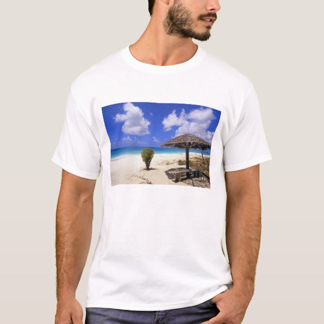 Camiseta Coco Point Beach, Barbuda, Antígua (Frente)