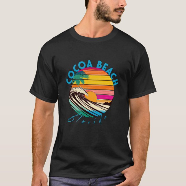Camiseta Cocoa Beach Retro 1980s Style Florida Beach (Frente)
