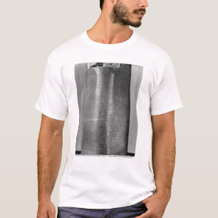 Camiseta Código de Hammurabi, detalhe de coluna