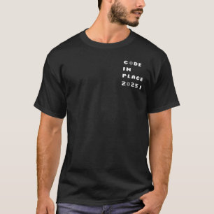 Camiseta Código No Lugar 2025 T-Shirt (Design Luz)