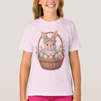 Camiseta Coelhinho da Páscoa com Coroa Floral em Cesta com 