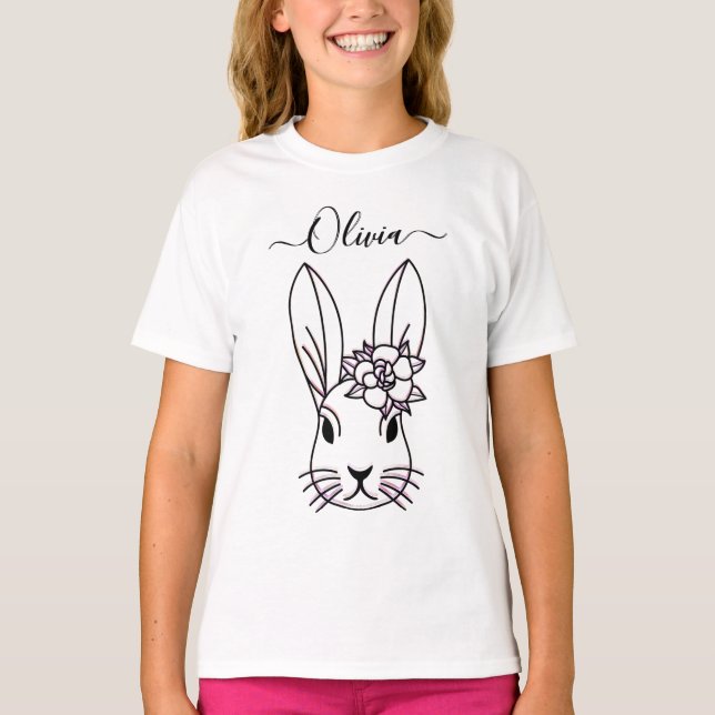 Camiseta Coelhinho e Flor bonitos. Personalizar T-Shirt (Frente)