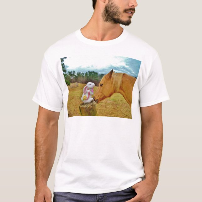 Camiseta Coelho branco e cavalo amarelo (Frente)