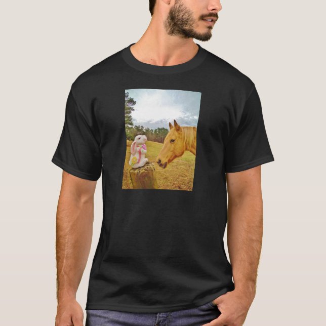 Camiseta Coelho branco e cavalo amarelo (Frente)