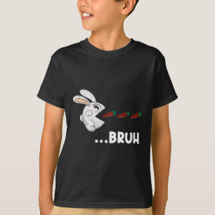 Camiseta Coelho da Páscoa comendo cenouras de chocolate