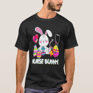 Camiseta Coelho Enfermeira Fofo de Páscoa Segurando Ovo Fel