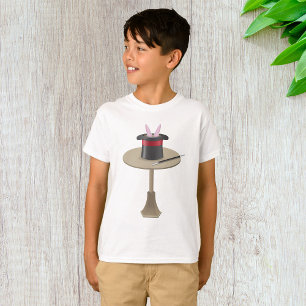 Camiseta Coelho Mágico no Chapéu com Varinha