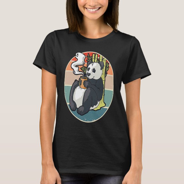 Camiseta Coffee drinking panda (Frente)