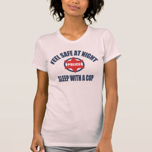 Camiseta Cofre forte da sensação no sono da noite com uma