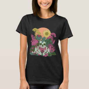 Camiseta Cogumelo Flor de Caveira Arte Botânico