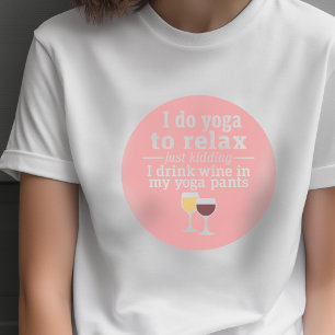 Camiseta Coisa de vinho engraçada - Eu bebo vinho em calç