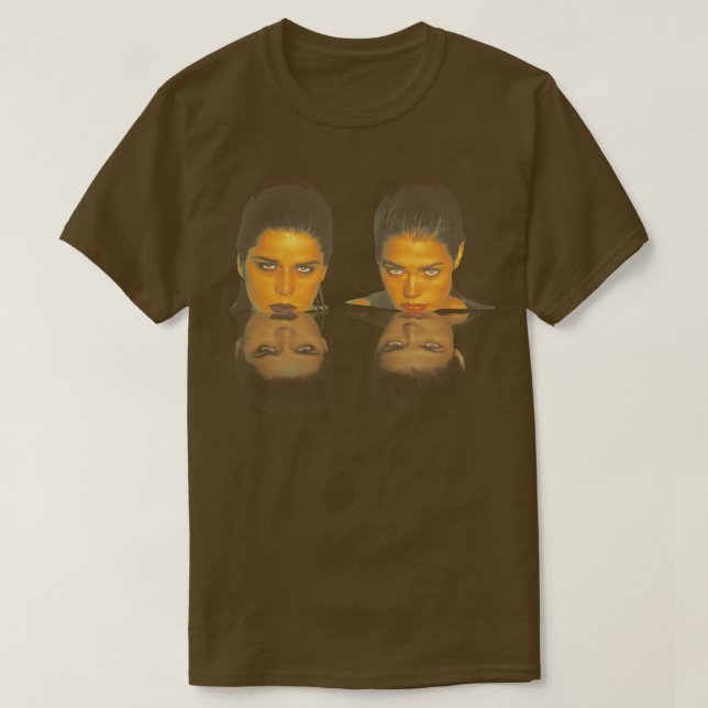 Camiseta Coisas Selvagens (Frente do Design)