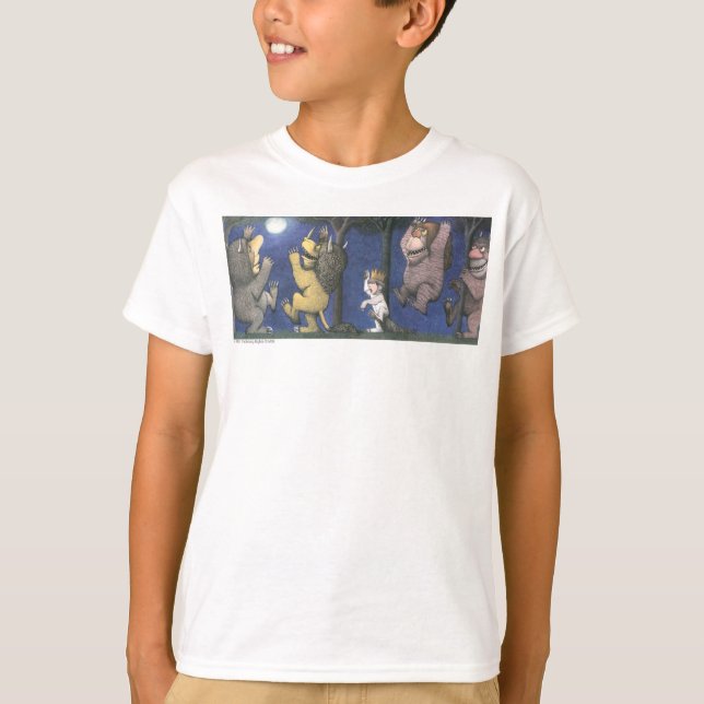 Camiseta Coisas Selvagens e Max dançando ao luar (Frente)