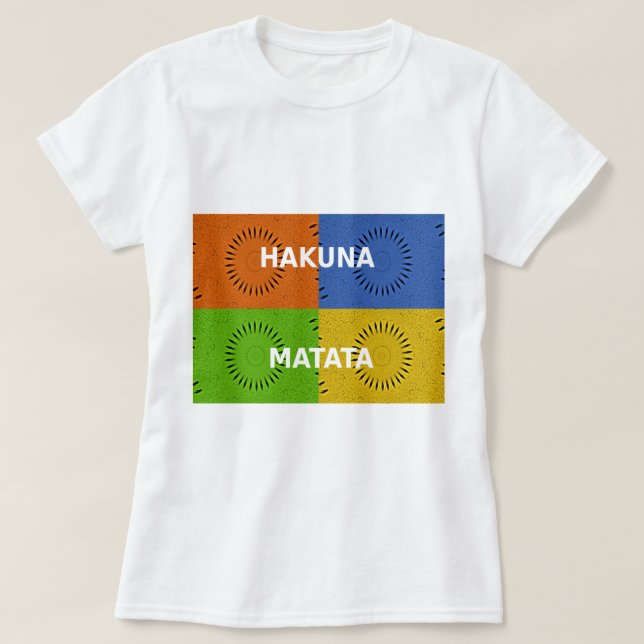 Camiseta Colagem Coletiva Coletiva de Pop e Mensagem "Hakun (Frente do Design)