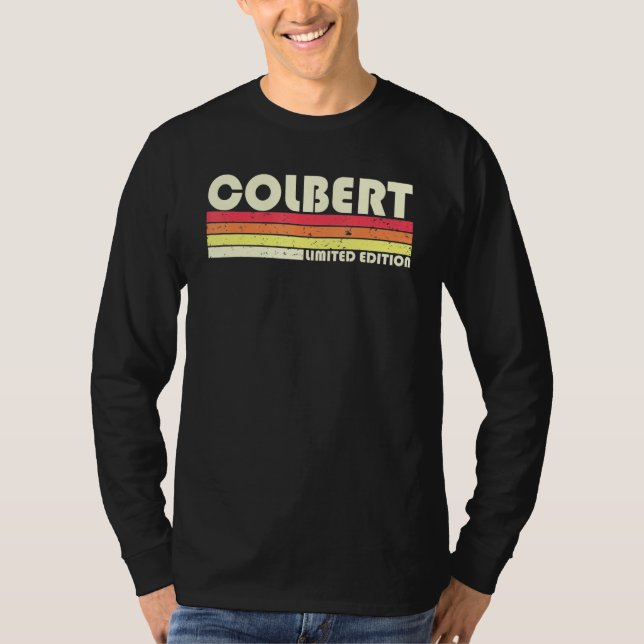 Camiseta Colbert Surname Retro Vintage 80s 90s Aniversário  (Frente)