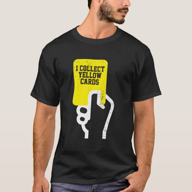 Camiseta Coleciono Cartões Amarelos Dizendo Jogador de Fute (Frente)