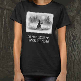 Camiseta Colheita de bruxas em preto-e-branco-lua completo
