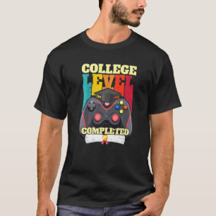 Camiseta College Level Complete Gamer School Graduation