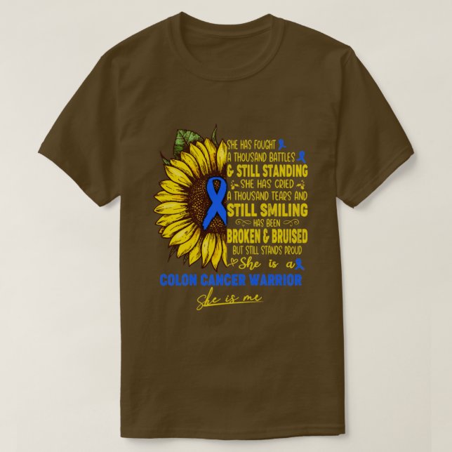 Camiseta Colon Cancer Awareness She is A Colon Cancer Warri (Frente do Design)