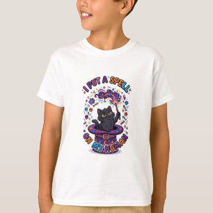 Camiseta Coloquei Um Feitiço Na Minha Bruxa Gata Humana No