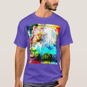 Camiseta Color Riot Retro Borboleta Colagem