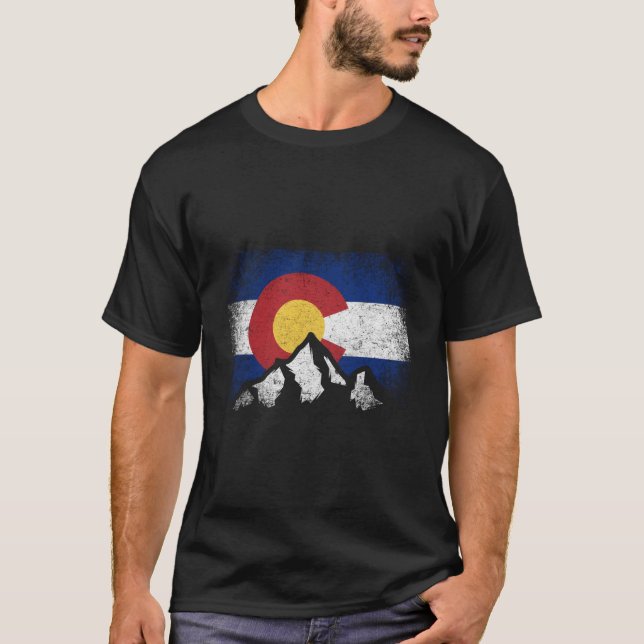 Camiseta Colorado Flag Mountain Ski Winter Hiker Hiking Cam (Frente)