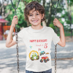 Camiseta Colorful Birthday Boy Monster Trucks with Name Age<br><div class="desc">Celebrate your little boy's big day with this cute custom birthday kids t-shirt that has three colorful monster trucks. There is a green monster truck driving through a ring of fire, a red monster truck watching, and a blue monster truck jumping over a dirt pile. There are also checkered racing...</div>