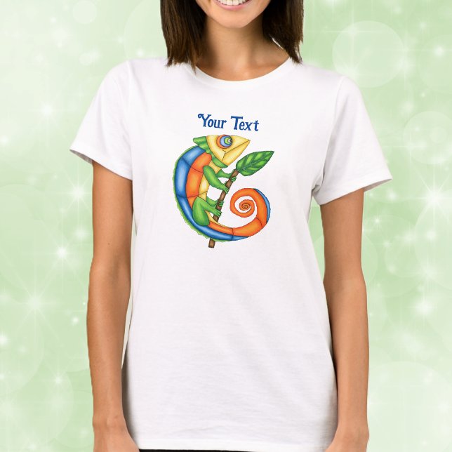 Camiseta Colorful Fantasy Lizard Leaf no Branch (Bright colourful fantasy lizard holding leaf on branch on adult womans tee shirt.)