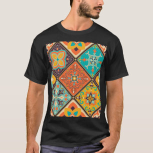 Camiseta Colorida azulejo de retalhos de inspiração islâmic