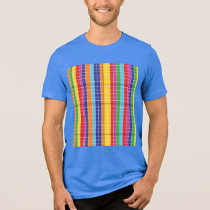 Camiseta Colorida com Padrão de Grade Arco-Íris Ge