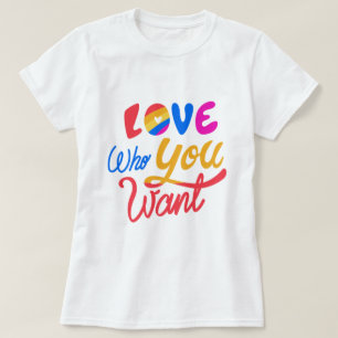 Camiseta Colorida de Apoio LGBTQ 'Ame Quem Você Qu