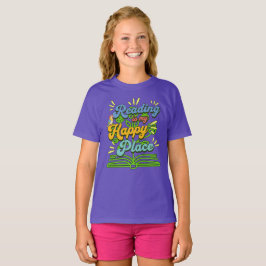 Camiseta Colorida 'Ler é Meu Lugar Feliz'