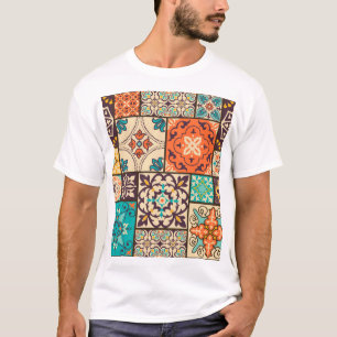 Camiseta Colorida Patchwork Islâmica: Vintage Azulejo.