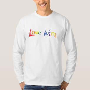 Camiseta Colorido, alegre, design criativo de Amor Vence