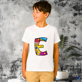 Camiseta Colorido e Divertido Monograma E Tribal e Doodle 