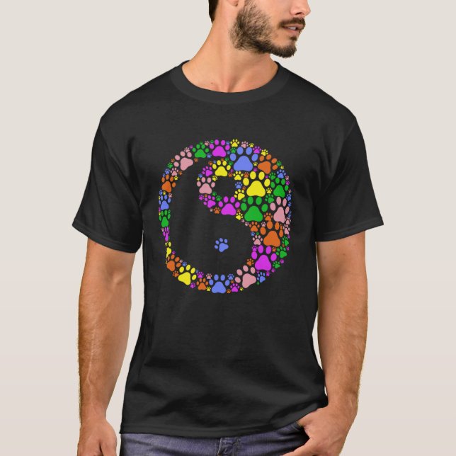 Camiseta Colourful cat and dog paw prints  Yin Yang (Frente)
