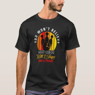 Camiseta Com 2 Dedos E Uma Boliche Do polegar