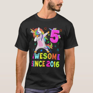 Camiseta Com 5 Anos De Idade, 5 Birthday Unicorn Dabbing In