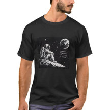 Camiseta com astronauta 