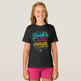 Camiseta com Citação Caprichosa “Livros São Mágica