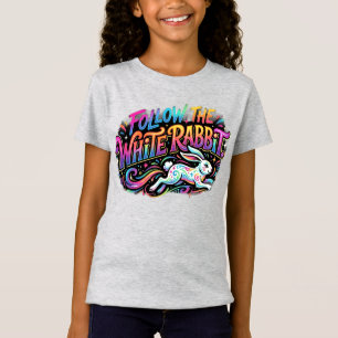 Camiseta com Design Siga o Coelho Branco