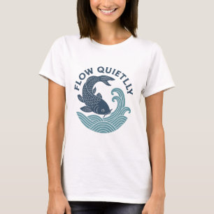 Camiseta com Emblema de Peixe Koi Fluindo Silencio