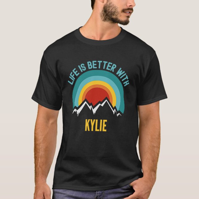 Camiseta Com Kylie Namorando Kylie (Frente)