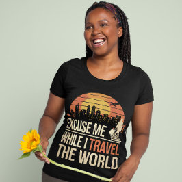 Camiseta Com Licença Enquanto Eu Viajo Pelo Mundo - Vintage
