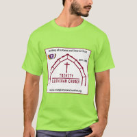 Camiseta com logotipo da Trindade